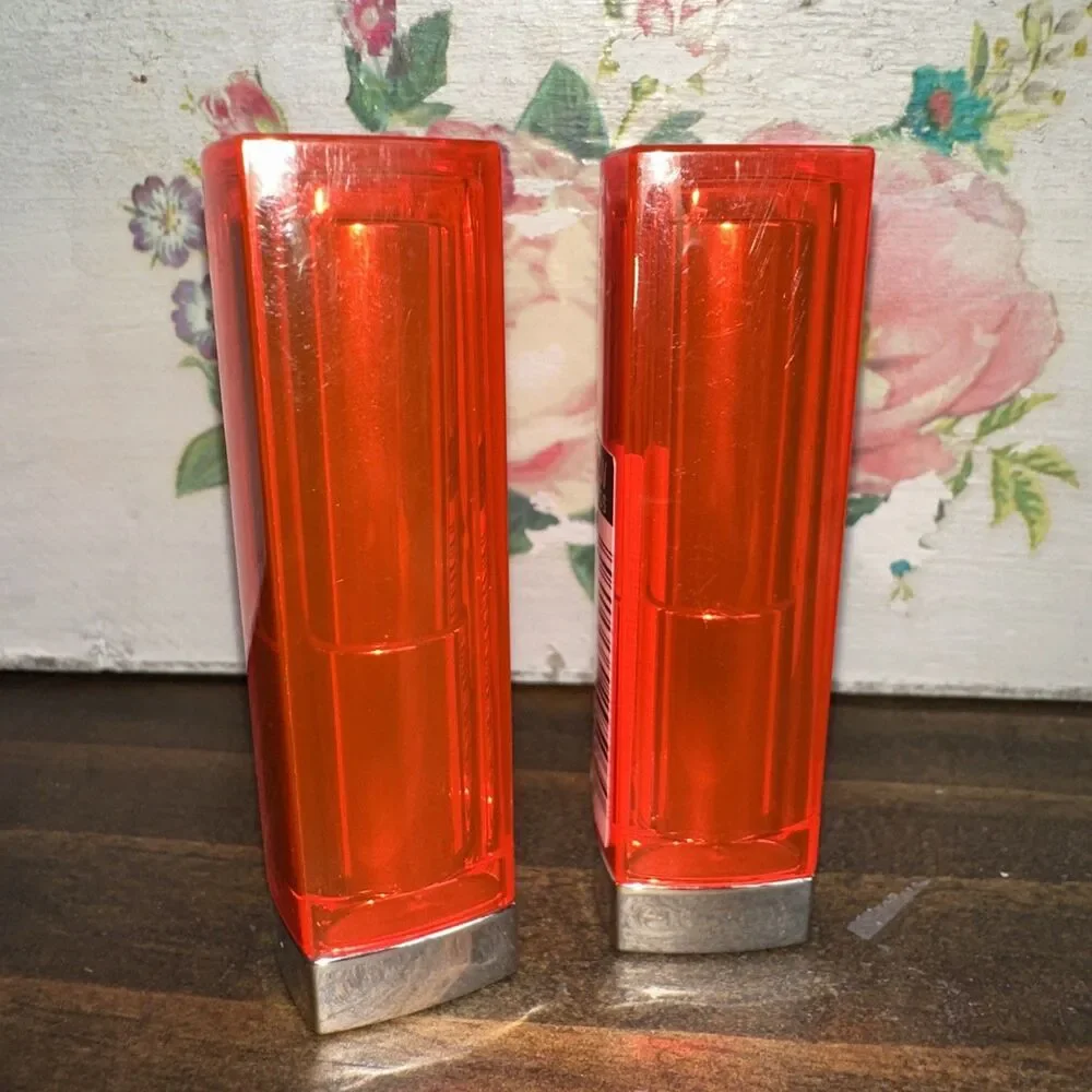 2x Maybelline Colorsensational Vivids Lipstick 870 SHOCKING CORAL, orange cap